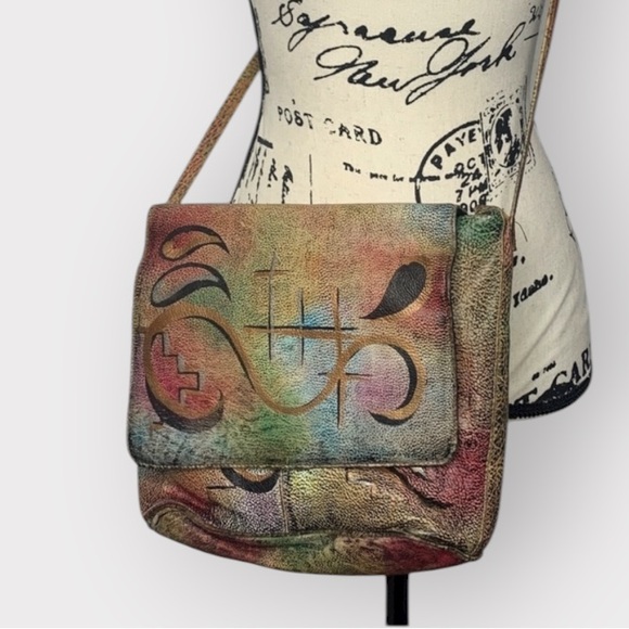 Vintage Handbags - Vintage Hand painted Crossbody Shoulderbag